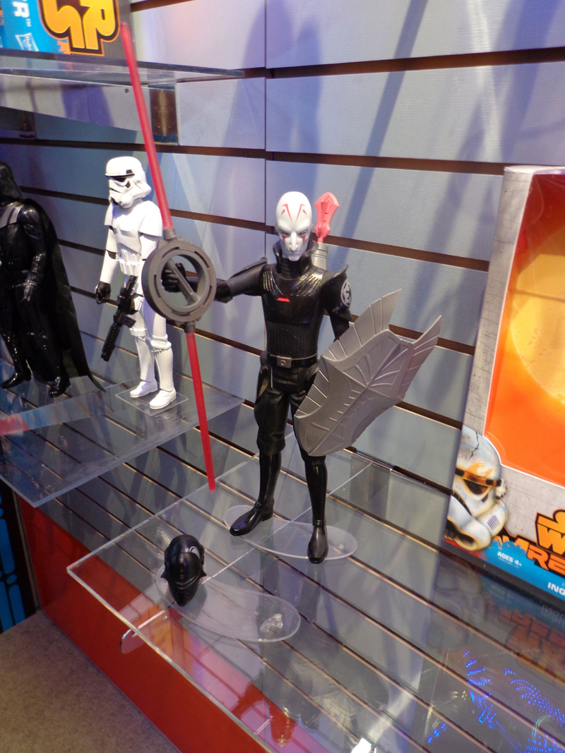 Illustration for article titled Massive collection of new Star Wars Rebels characters revealed!